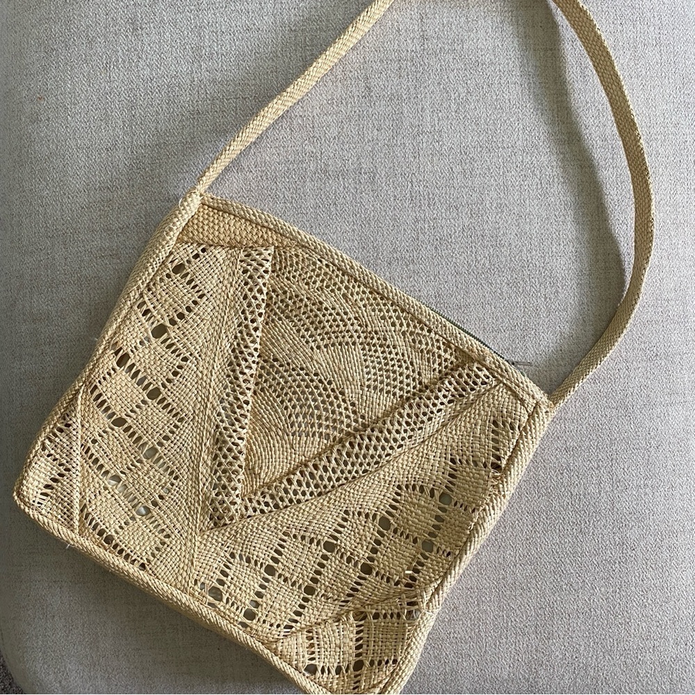 Tan Woven Straw Shoulder Bag With Wallet